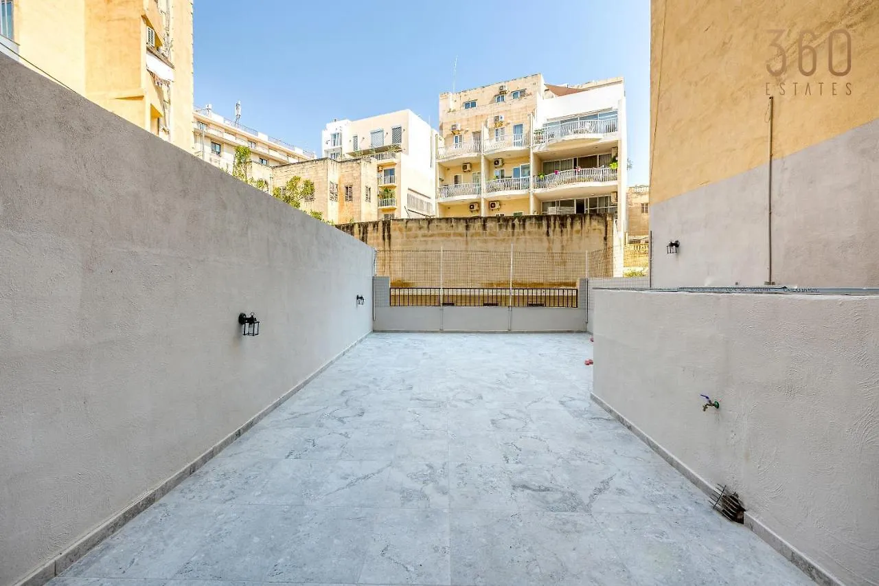 Apartamento Luxury, One Of A Kind Home, In Sliema Ferries & Ac By 360 Estates